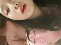 한국야동-좆집에서 여친으로 분홍 원피스 2탄