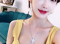 한국야동-스폰남과 영통하는 섹시모델 민영