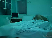 한국야동, 일반-뽀안 피부의 여친과 모텔에서