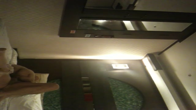 팅기는 맛에 몇번이나 쌋는지 몰라