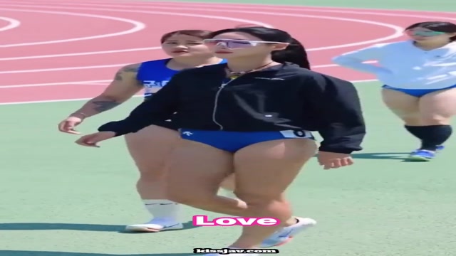 육상계의 카리나 ★ 김민지_트랙 위 여신영상 169V    (9)