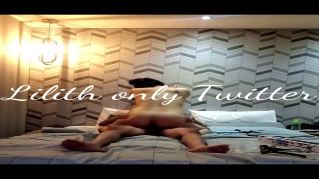 여성상위로 3차전 진행중