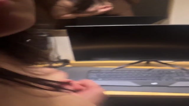 모임에서 만난 04년생 개씹폭유녀 꽐라만들어서    (1)